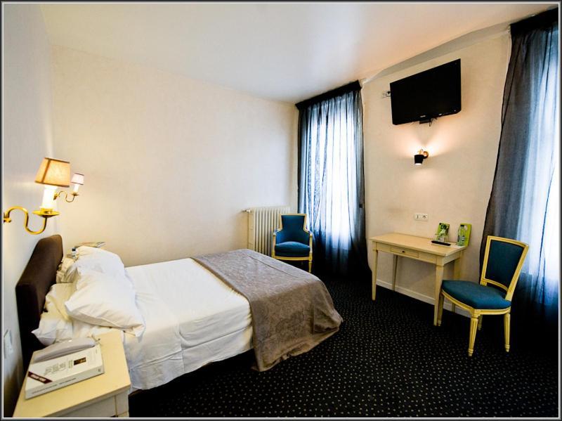 Hotel Arquier Les Milles Kamer foto